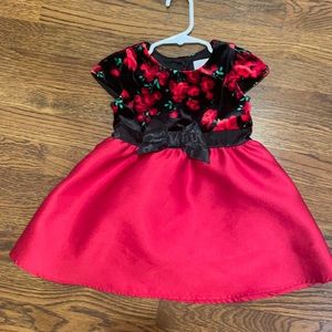 2T Mommy and Me Christmas dress